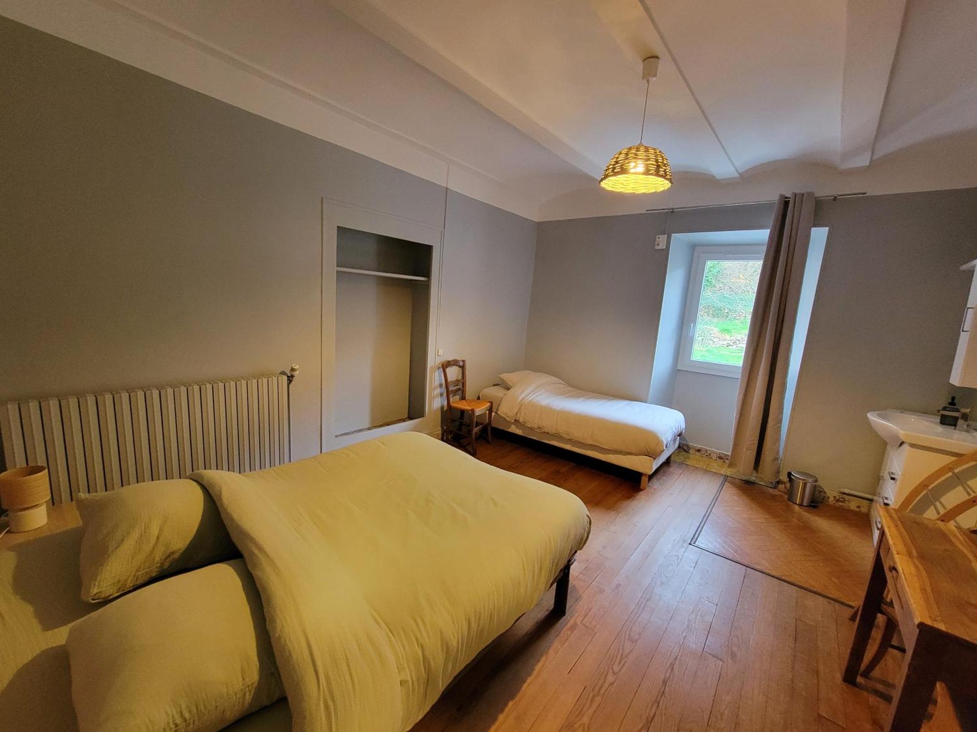 Auberge Arthea Laviolle Екстериор снимка