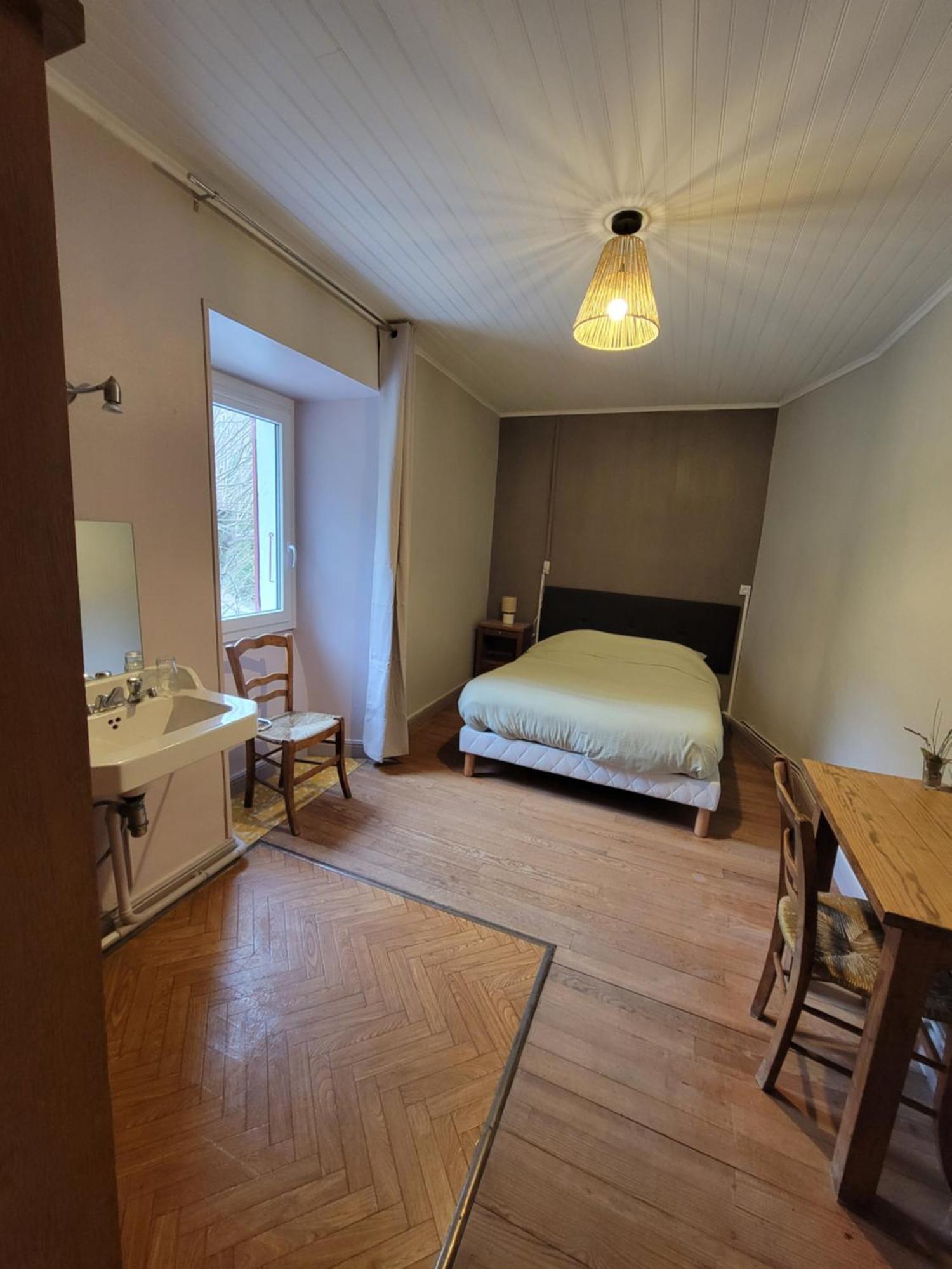 Auberge Arthea Laviolle Екстериор снимка