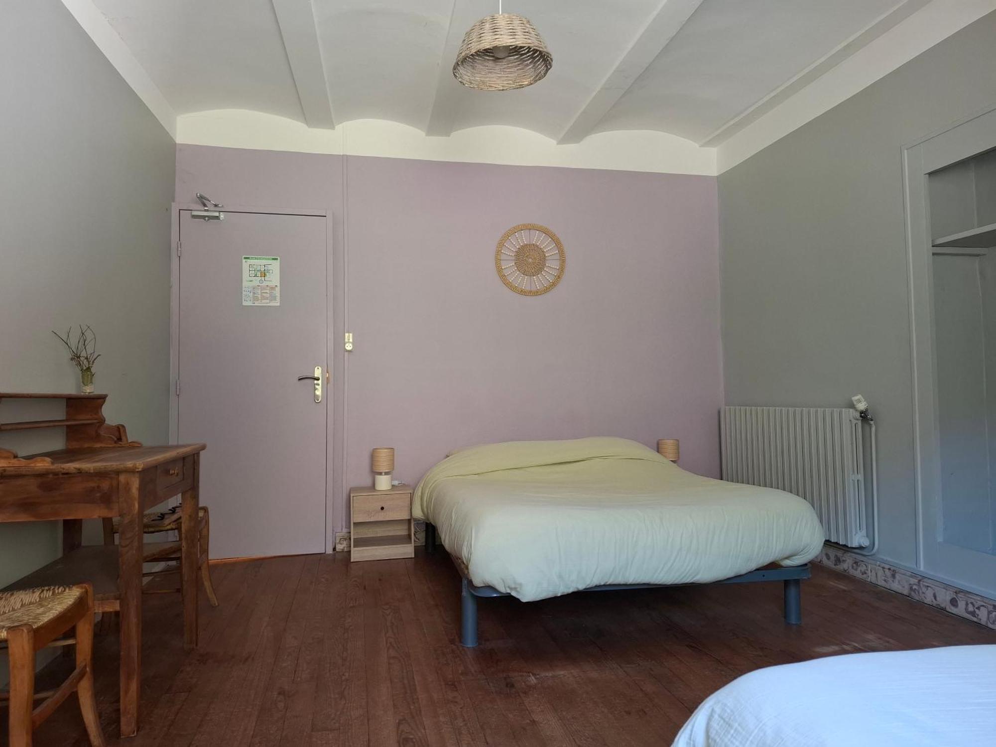 Auberge Arthea Laviolle Екстериор снимка