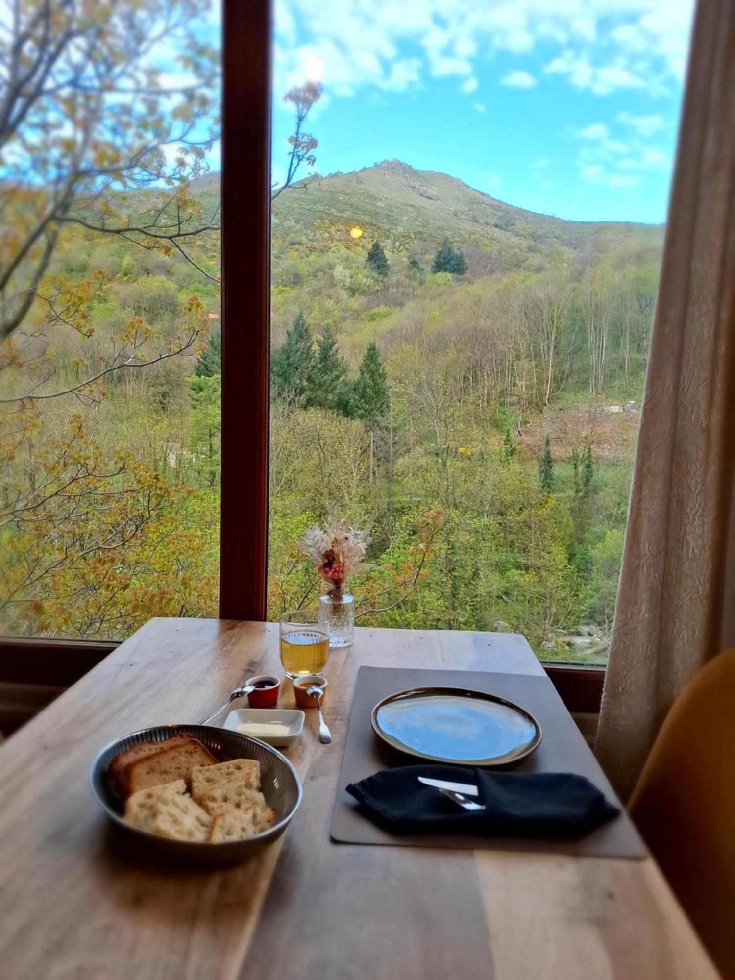 Auberge Arthea Laviolle Екстериор снимка