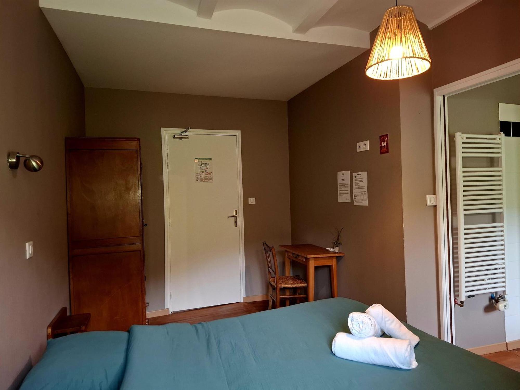 Auberge Arthea Laviolle Стая снимка