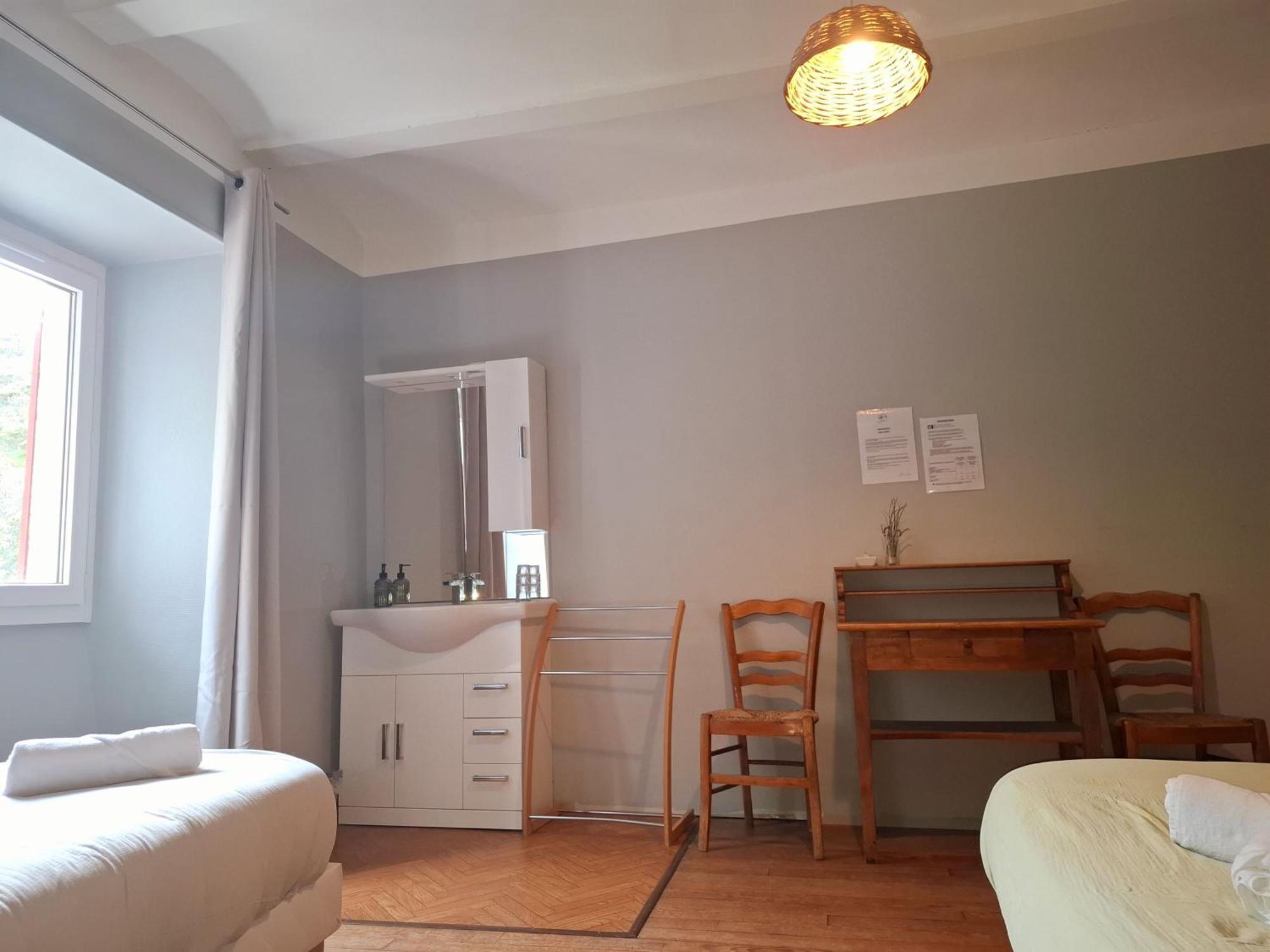 Auberge Arthea Laviolle Стая снимка