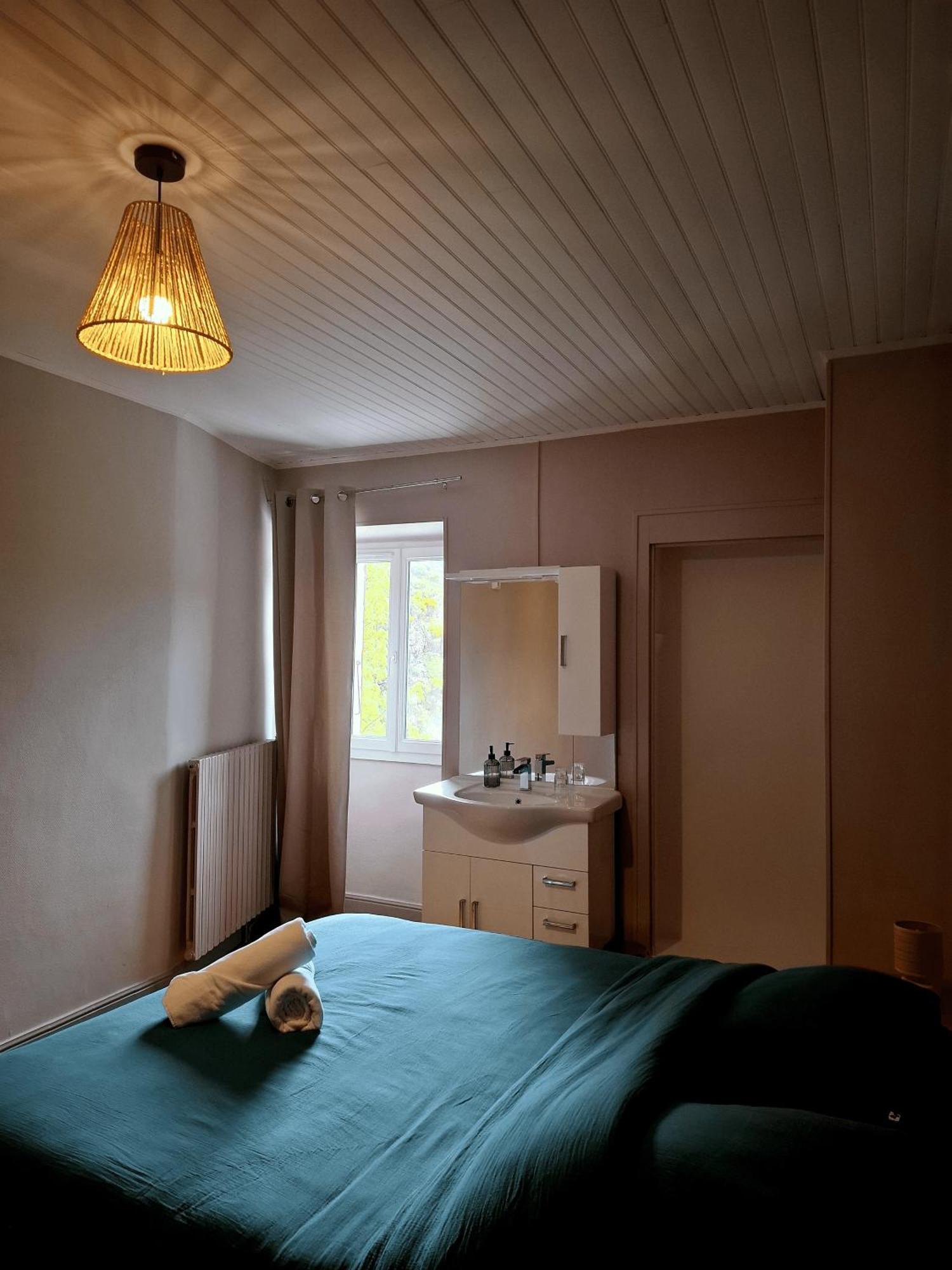 Auberge Arthea Laviolle Екстериор снимка